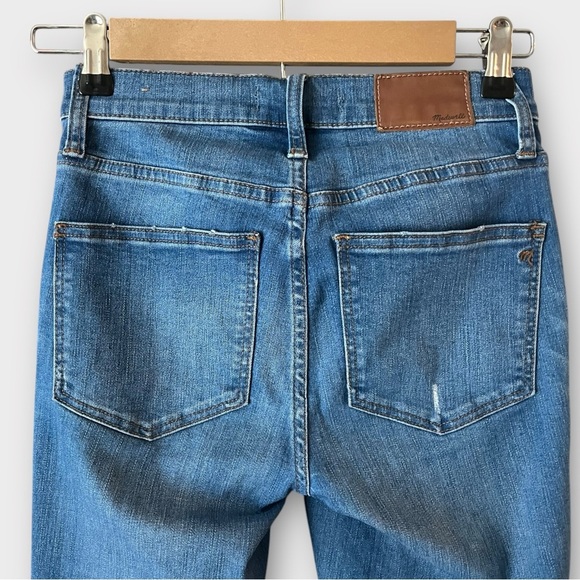 Madewell Cali Demi Boot Blue Denim Distressed Stretch Button Fly Jeans Size 23 - Picture 4 of 9